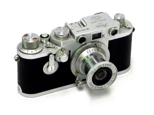 1955 Leica IIIF red dial